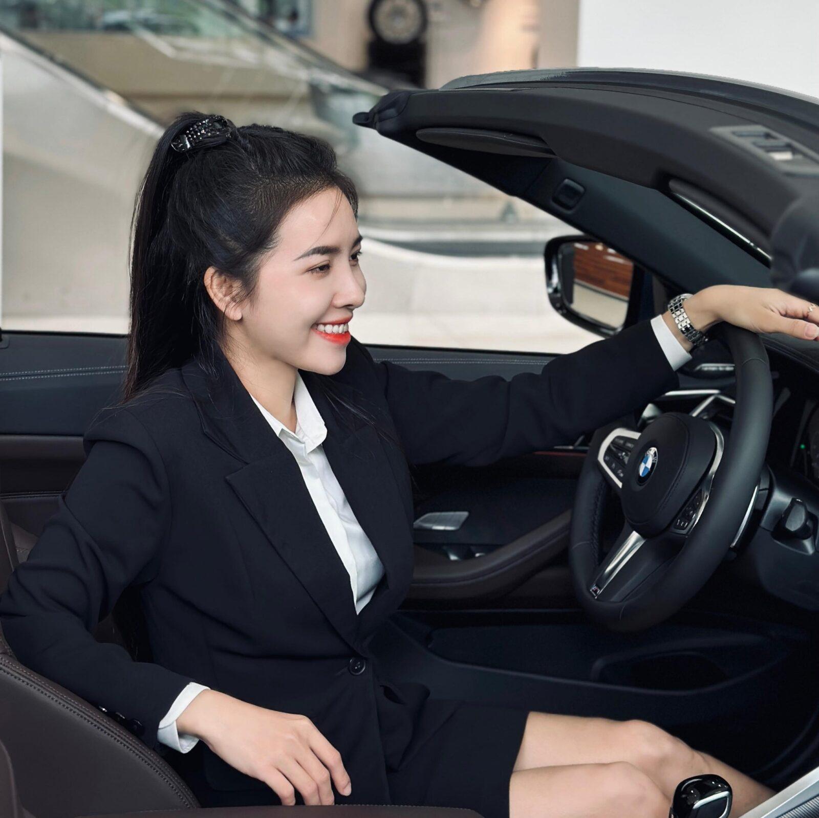 sale bmw hanh Giới Thiệu